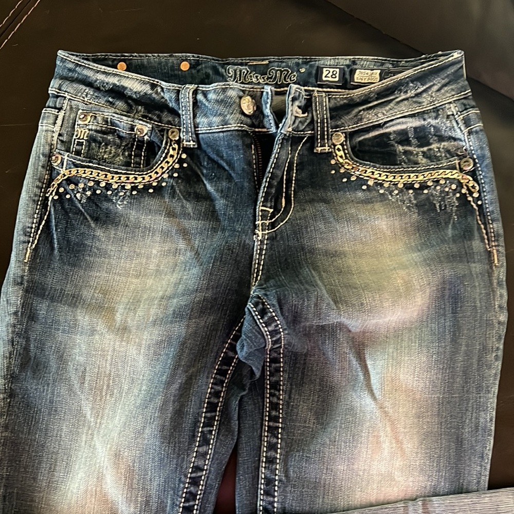 Jeans - Picture 2 of 3